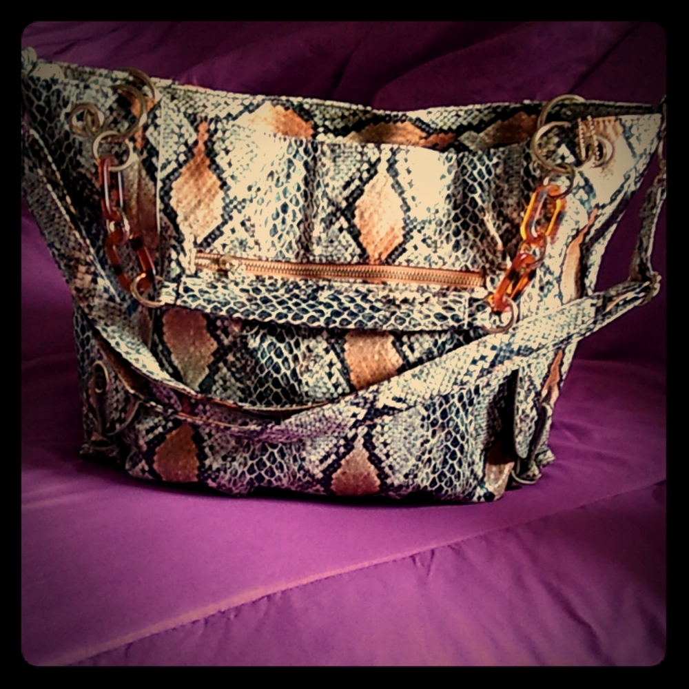 Handbag